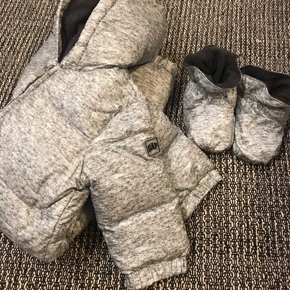 GAP Other - Gap Baby Snow Suit Size 12-18 Months